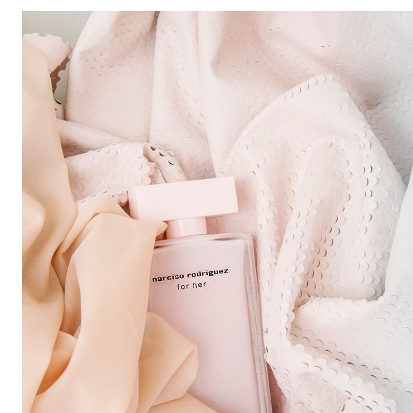 narciso rodriguez for her 30ml 香水　EDP Amazon.com : Narciso Rodriguez - Women's Perfume For Her EDP